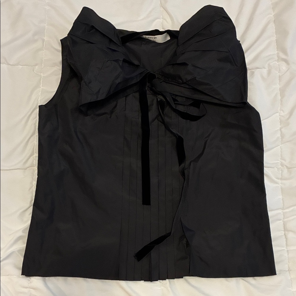Rare! NWOT! Lanvin Black Bow Detail Pleated Blouse Size 42 (US 10)